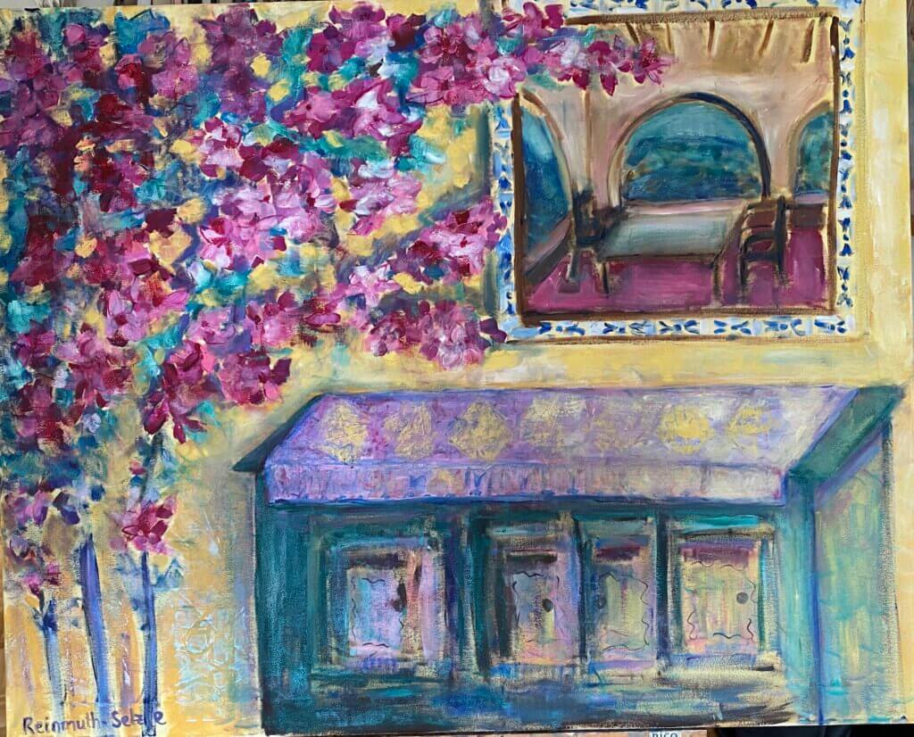 Bild in intensiven Farben, Kommode, Bougainville und Bild einer Terrasse